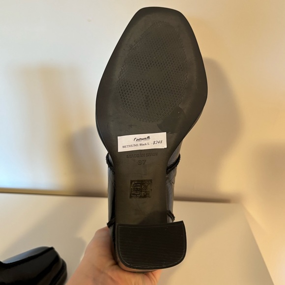 Genuine Leather Heeled Boots - Picture 5 of 7